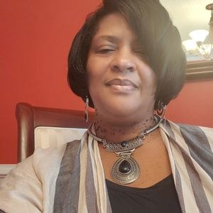 Meet your Posher, Sherrine